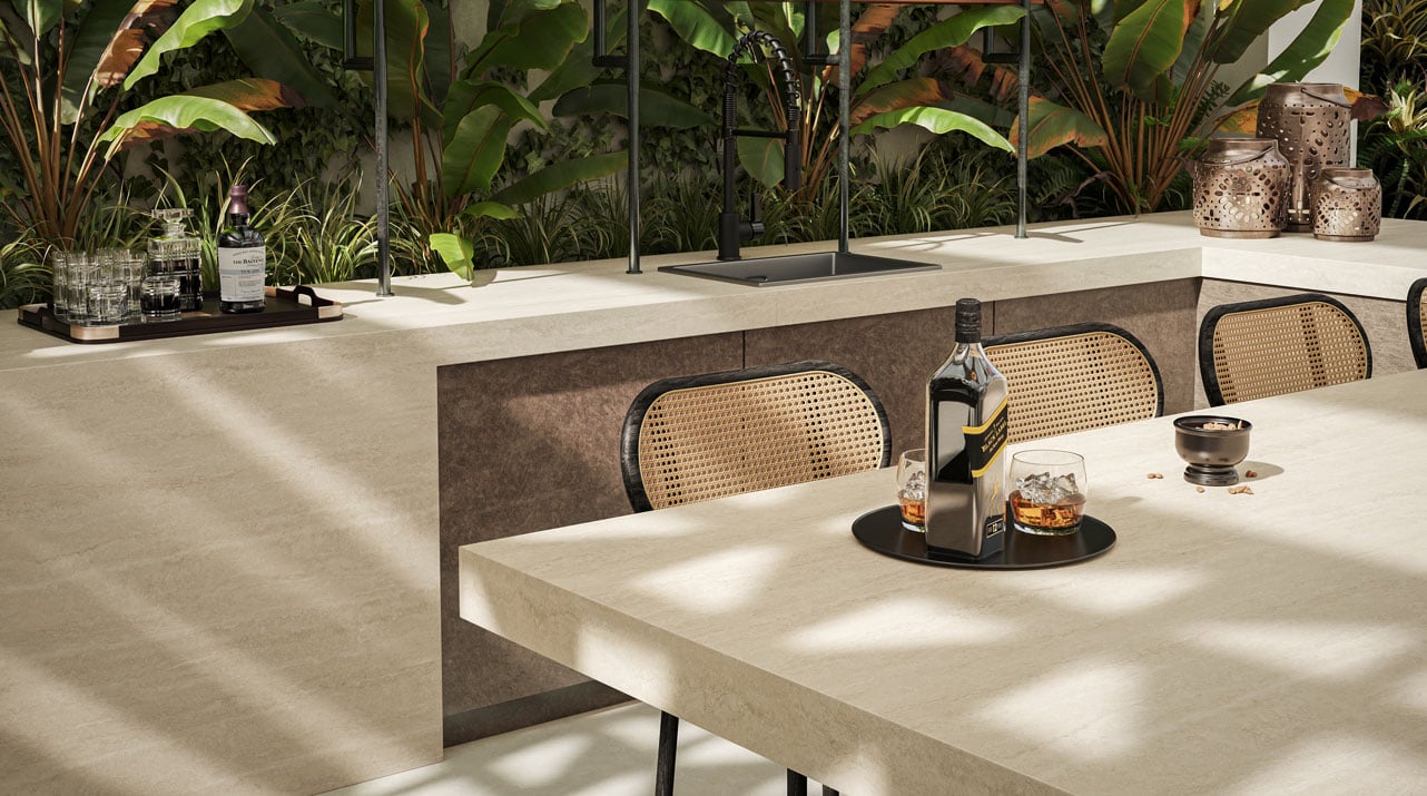 550_Silvax_Render3_1282x715_RGB_150823