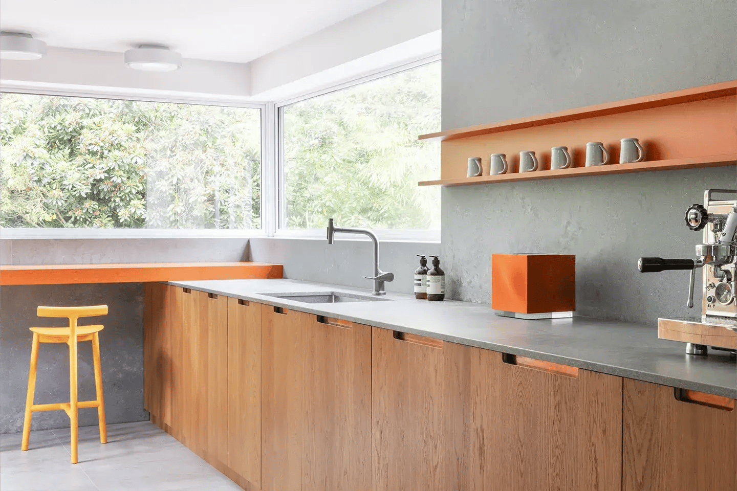 Caesarstone Rugged Concrete in a contemporary kitchen