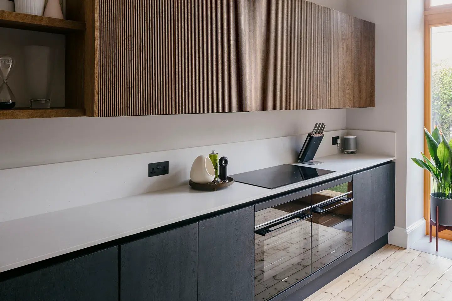 Caesarstone Fresh Concrete white kitchen worktops and upstands