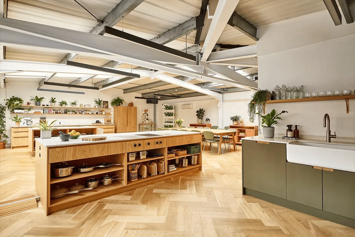 caesarstone-bettinas-kitchen-cloudburst-concrete-03