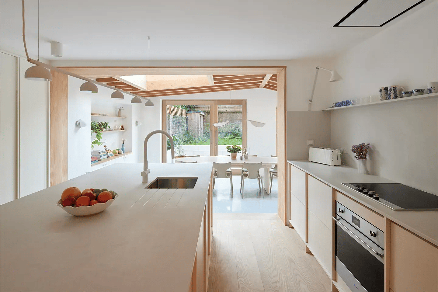 caesarstone-studio-merlin-hoj-house-cloudburst-concrete-02