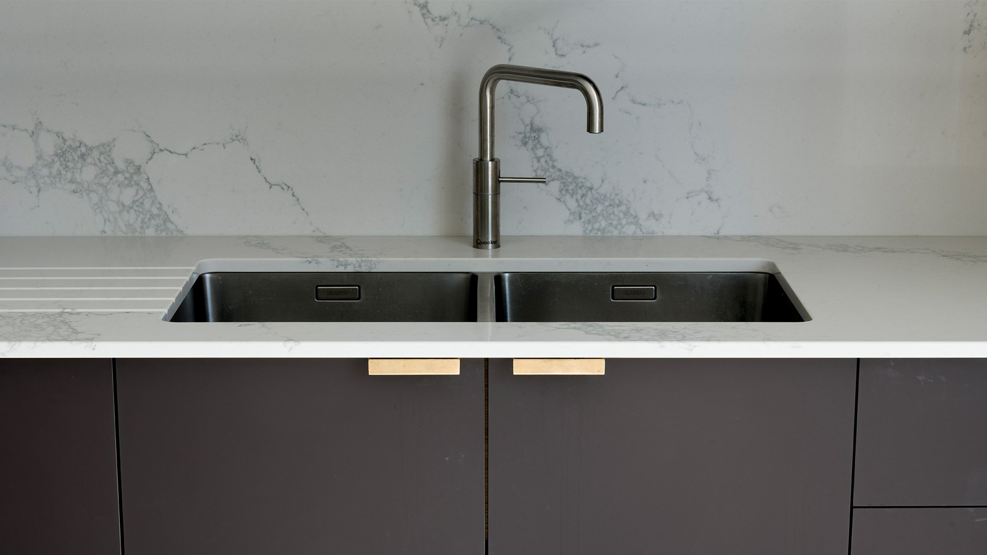 Quooker tap and Caesarstone Statuario Maximus quartz worktop