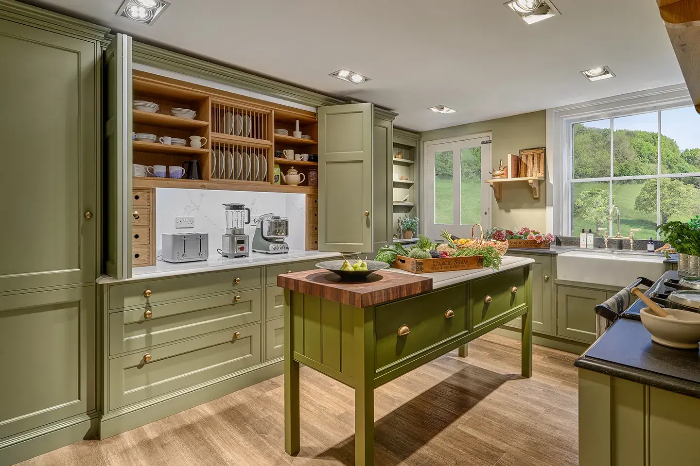 Caesarstone Empira White worktop surface in Rencraft's refurbished kitchen showroom